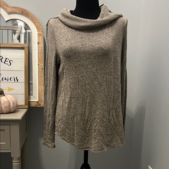 Elegant Cowl Neck Sweater - Taupe - Picture 1 of 4